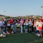 Entrega Mónica Villarreal becas deportivas al 100% para clínicas de formación Barca Academy