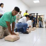 Capacitan a personal de COMAPA Altamira en Primeros auxilios y Seguridad en trabajos de altura