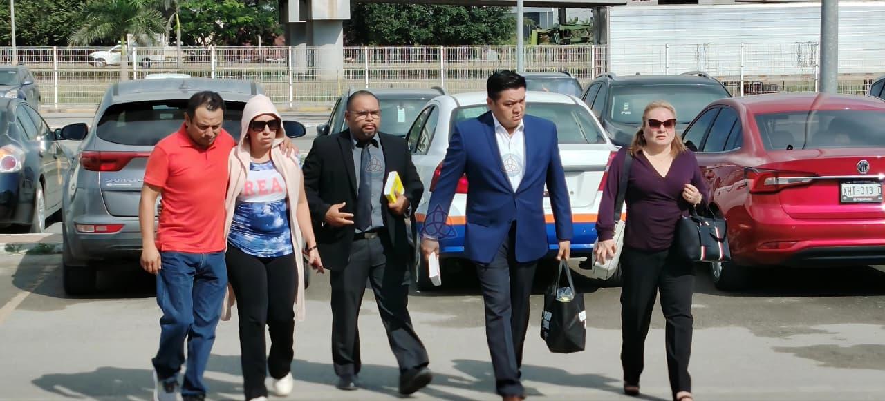 Arribo de los padres de Danna Yanina "N" y parte de la defensa en torno al caso de Dafne