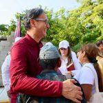 Erasmo González entrega pavimentaciones por 4.4 millones en Madero